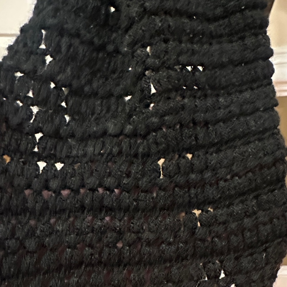 Black Knit Fringe Scarf - Picture 2 of 2